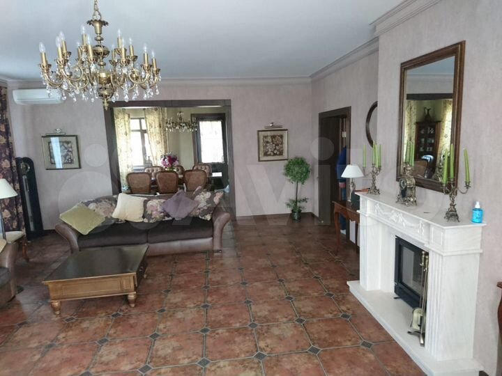 Коттедж 350 м² на участке 32 сот.