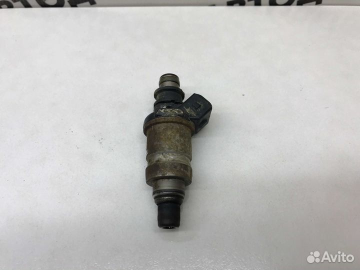 Форсунка бензиновая Honda Domani MA4 1994 г.в