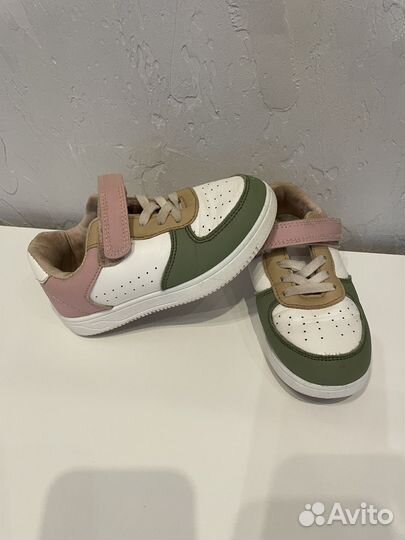 Кроссовки gloria jeans на девочку 28