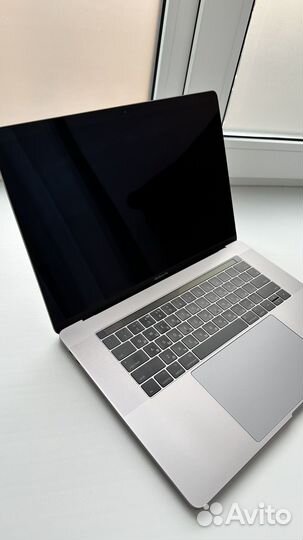 Apple MacBook Pro 15-inch 2017