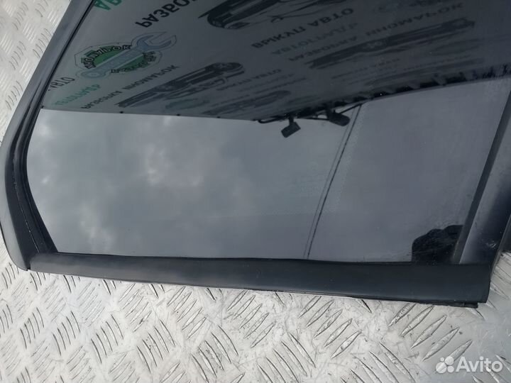 Стекло заднее глухое правое BMW X5 E53 2002г