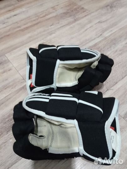 Краги хоккейные 12 размер CCM