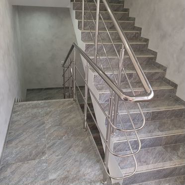 Дом 922 м² на участке 7 сот.