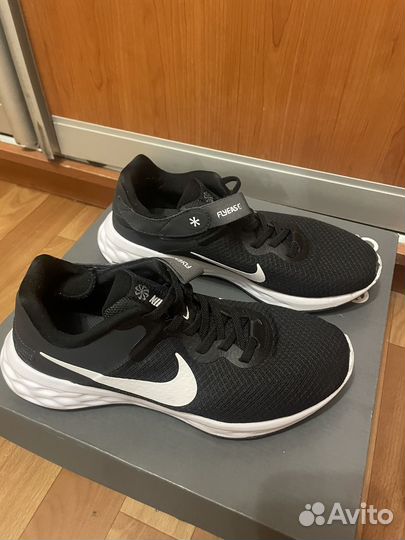 Кроссовки nike36