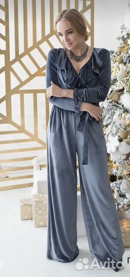 Комбинезон бархатный 42-44-46