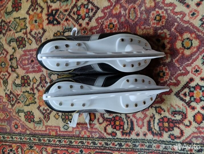 Коньки мужские 43 размер