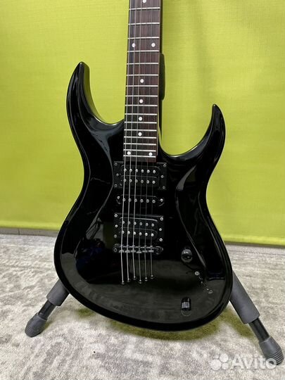 Электрогитара Washburn с комбик Peavy