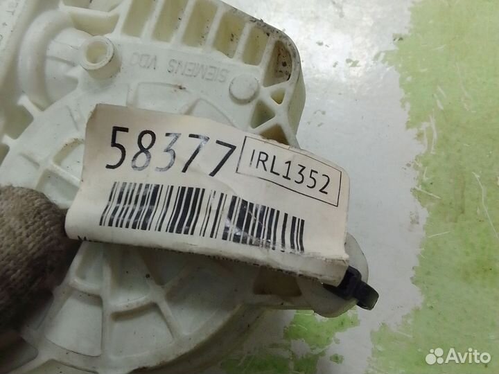 Моторчик стеклоподъемника Land Rover Discovery 3