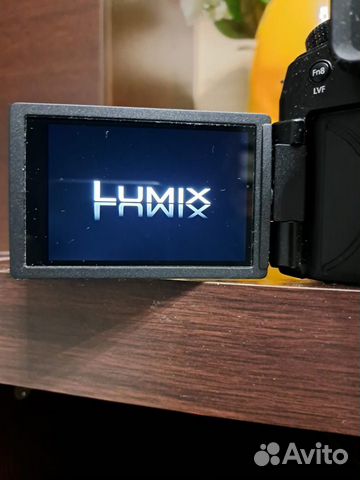 Практически новый Panasonic Lumix FZ1000 II объявление продам