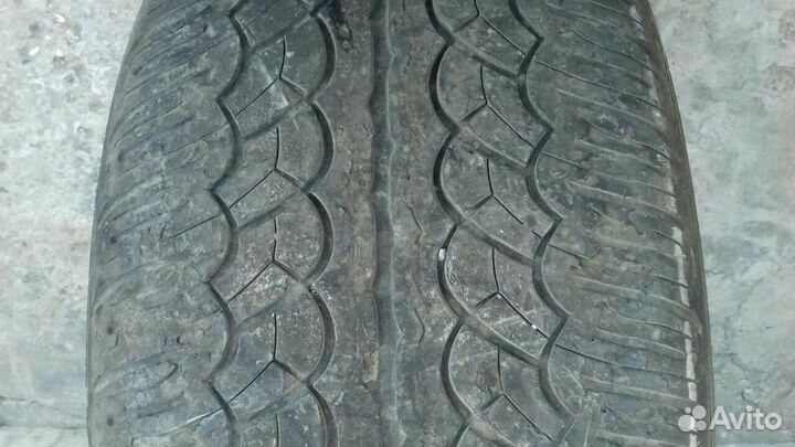 Yokohama Parada Spec-X 305/50 R20 34S