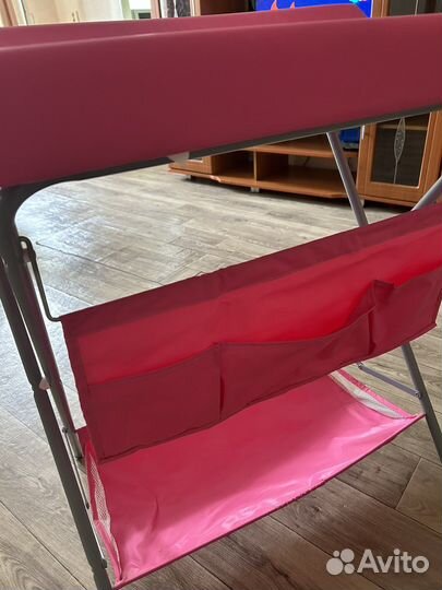 Пеленальный столик