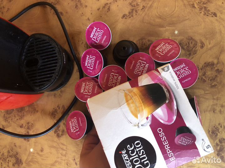 Капсульная кофемашина Dolce Gusto