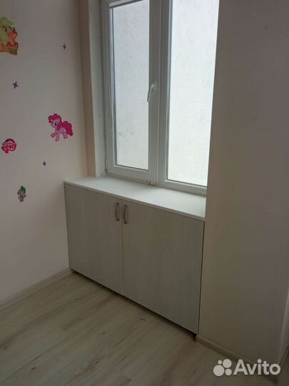 Тумба под подоконник