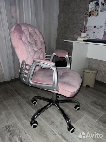 Компьютерное кресло