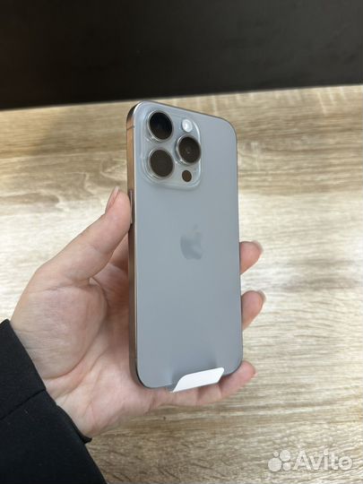 iPhone 15 Pro, 256 ГБ