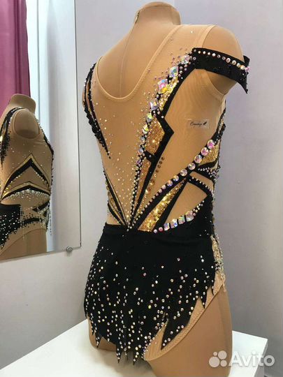 Групповые купальники для художественной гимнастики