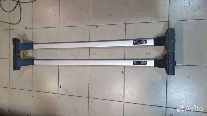 Рейлинги logo vw transporter 7H0071126