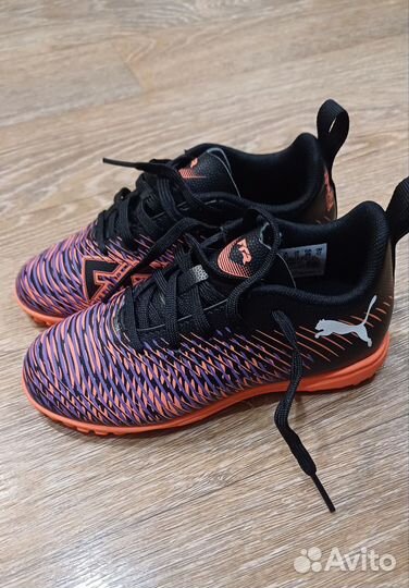 Футбольные бутсы Puma