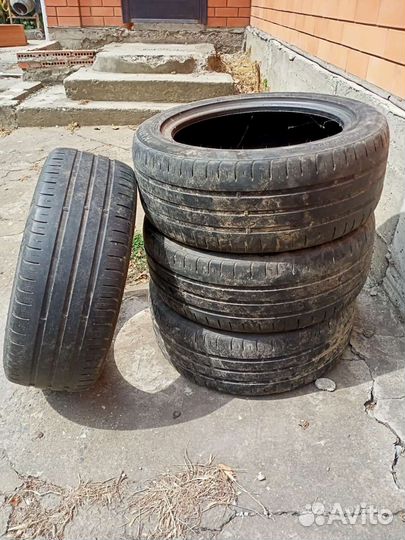 Kumho Ecsta HS51 195/50 R15