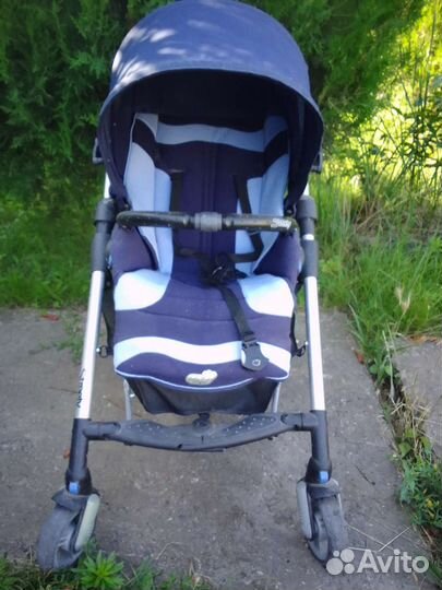 Прогулочная коляска