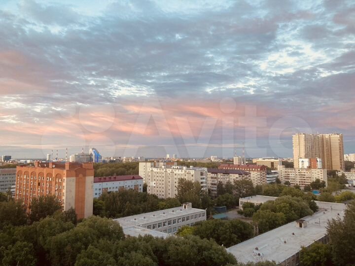 2-к. квартира, 82 м², 13/15 эт.