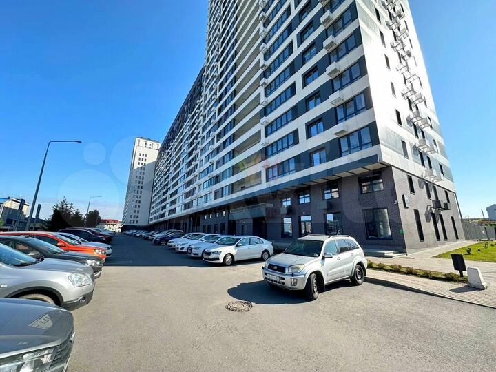 Торговое помещение в современном ЖК 187м2