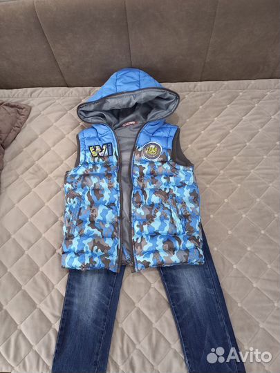 Жилетка детская + джины 122-128