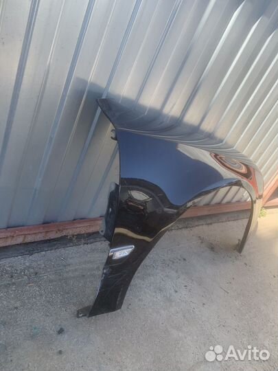 Крыло правое Audi A8 d3 03-10 гв