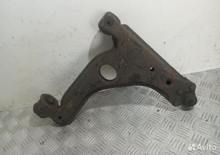 Рычаг передний левый Opel Astra H/Astra Family H