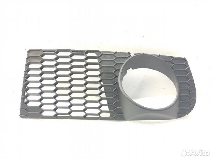 Накладка противотуманной фары передняя левая Bmw