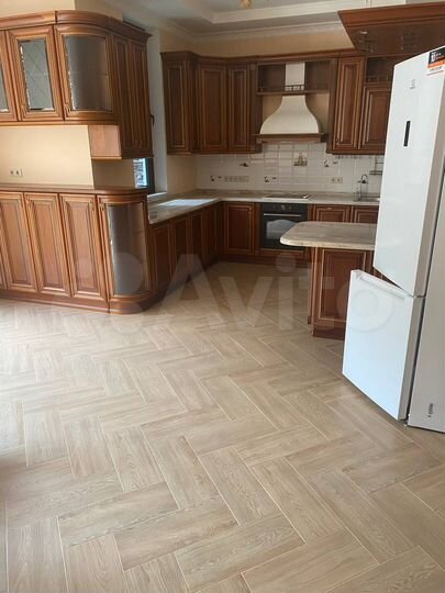 Таунхаус 255 м² на участке 1 сот.