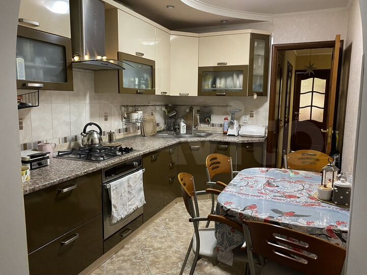 3-к. квартира, 65 м², 5/5 эт.