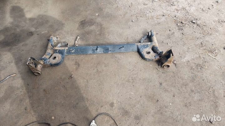 Балка задняя Рено Симбол.Renault Symbol