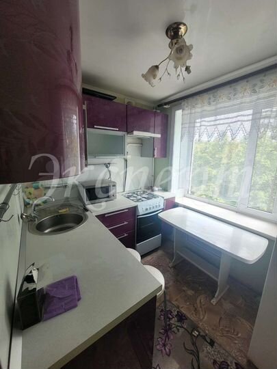 2-к. квартира, 40 м², 4/5 эт.