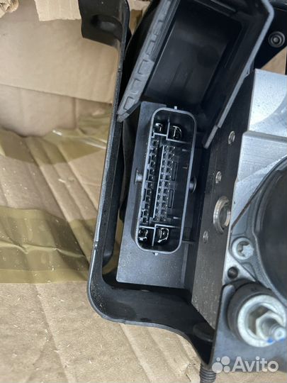 Блок абс Citroen C4 B7 1.6