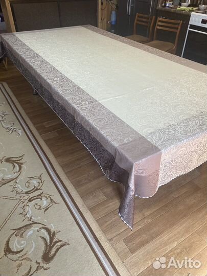Красивая большая скатерть на стол 120*250