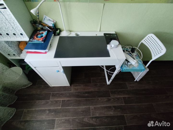 Набор мебели в детскую