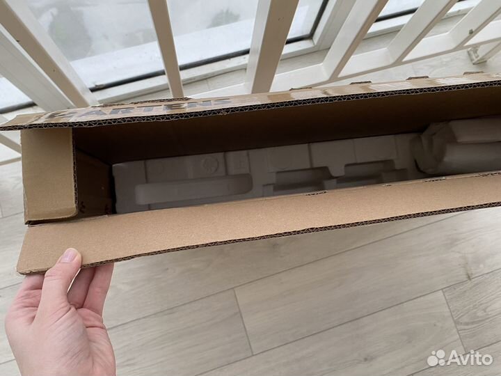 Коробка от телевизора hartens 32 дюйма