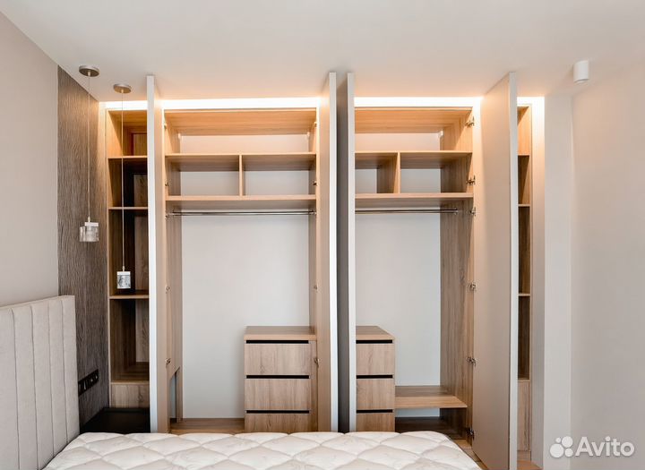 Распашной шкаф на заказ. Фабрика