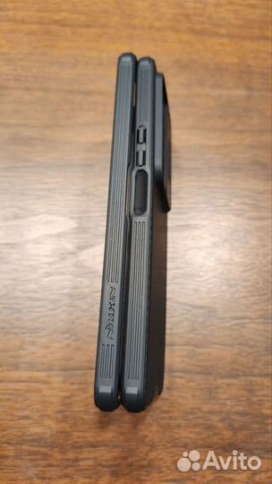 Чехол для Samsung Fold 4 Nillkin с защитой шарнира