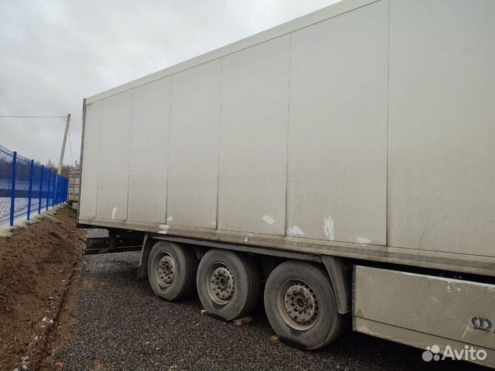 Полуприцеп рефрижератор Krone SD, 2023