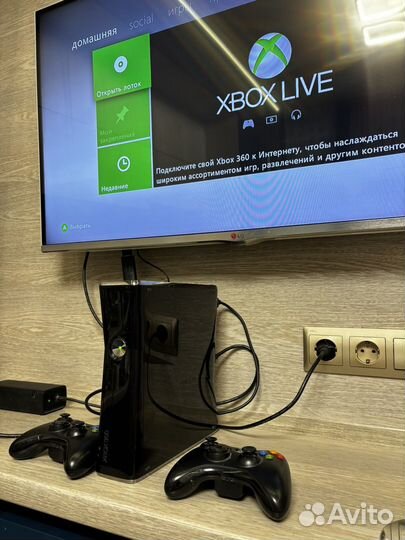 Приставка xbox 360s 250 гб прошитая