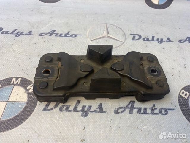 Подушка АКПП Bmw 530I Е60 LCI N52B30 2007