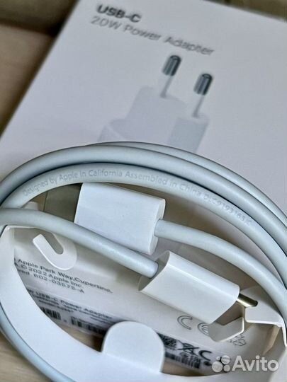 Зарядное устройство на iPad 20W новое