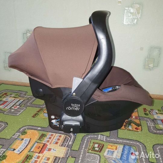 Автолюлька Britax Romer Primo + накидка торг