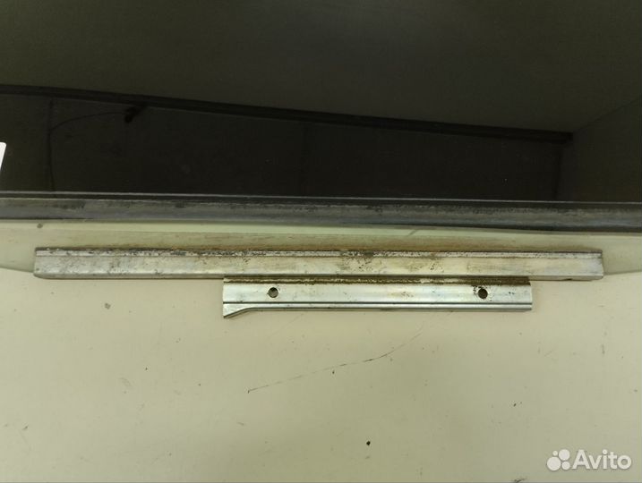 Стекло двери задней левой Toyota Camry V50 2011-20