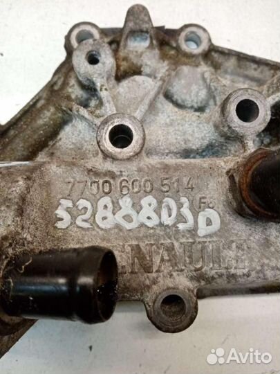 Корпус термостата Renault Duster 2013 7700600514