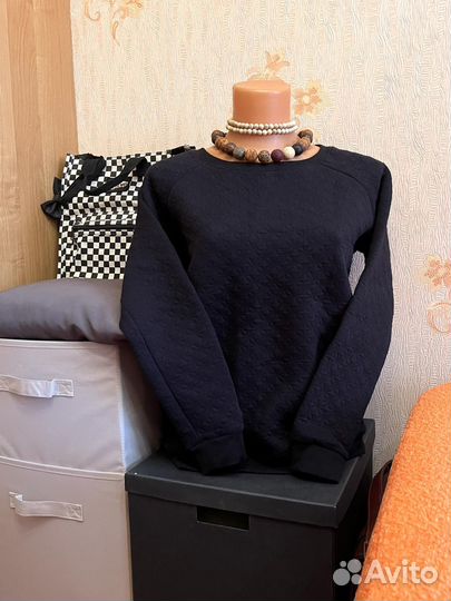 Женские вещи пакетом кофты 40-44