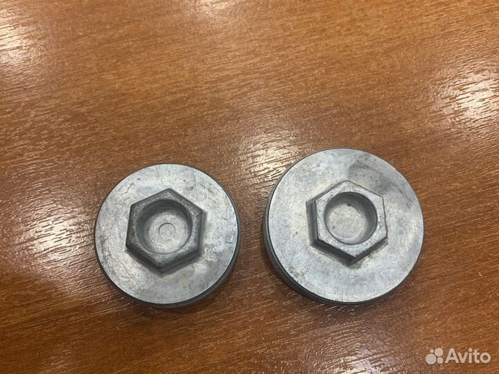 Гайка бокового поджима рулевой рейки focus Mondeo