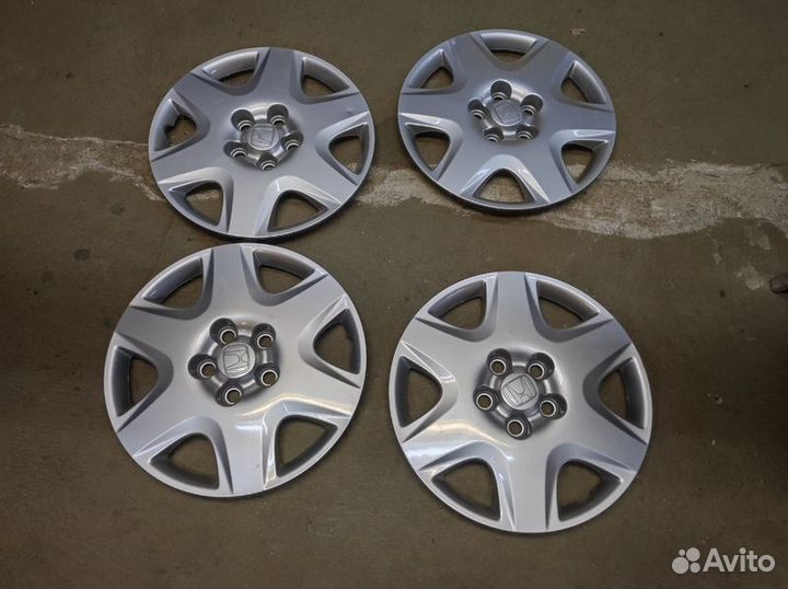 Колпак стального диска Honda Civic 4D 8 кузов